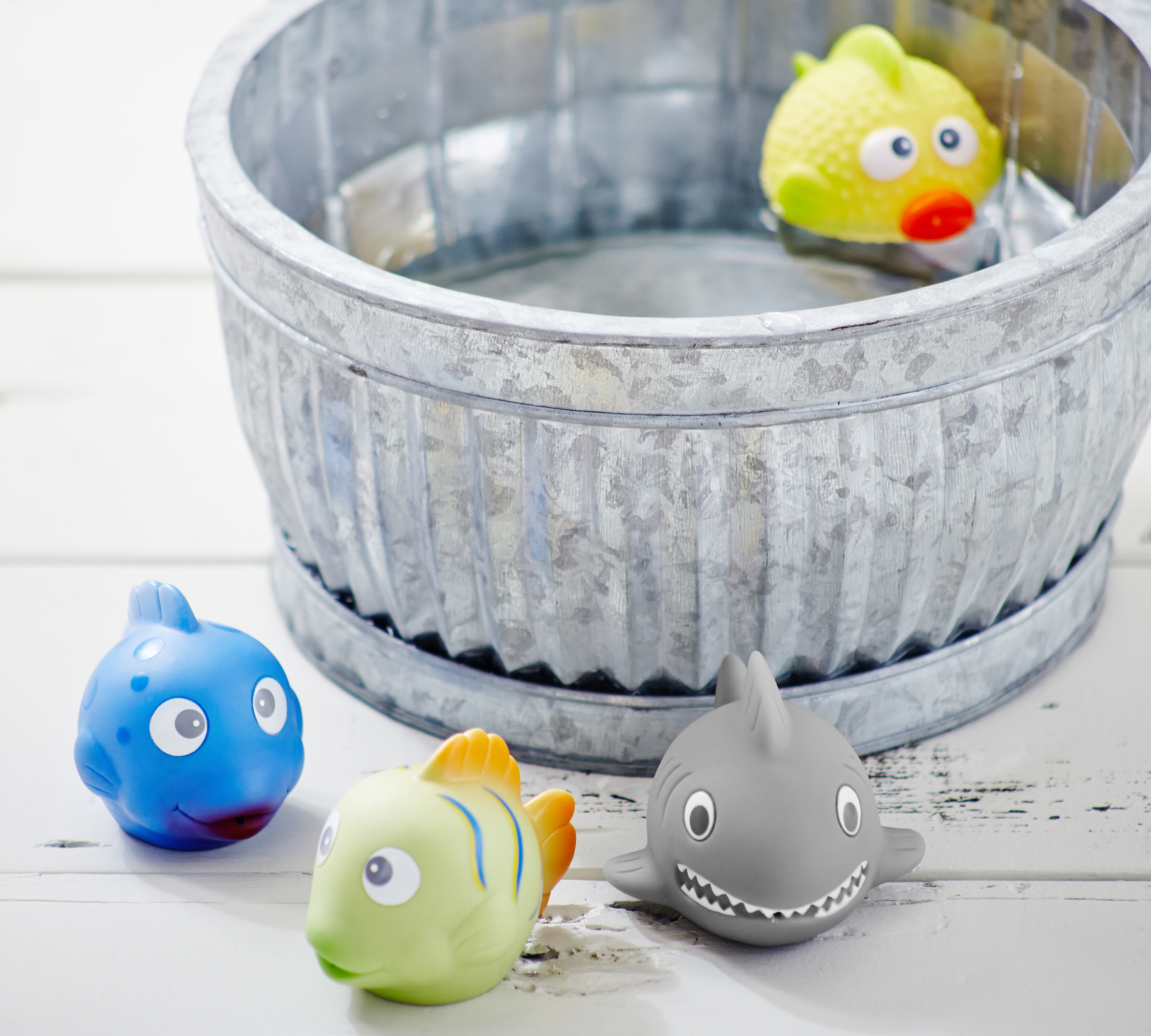 Fish Bath Squirties